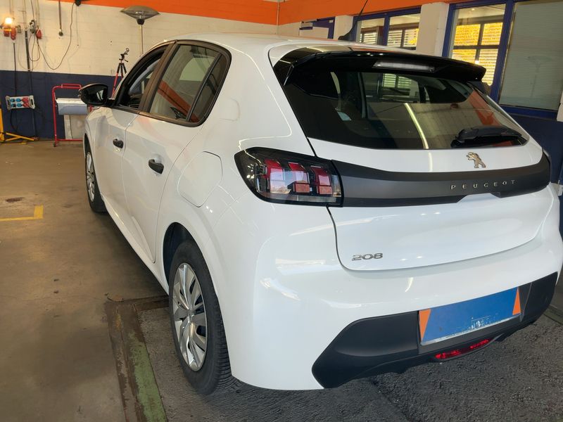 Peugeot 208 1.5 Blue-HDi Like 2022 – снимка 6