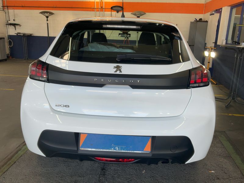 Peugeot 208 1.5 Blue-HDi Like 2022 – снимка 7