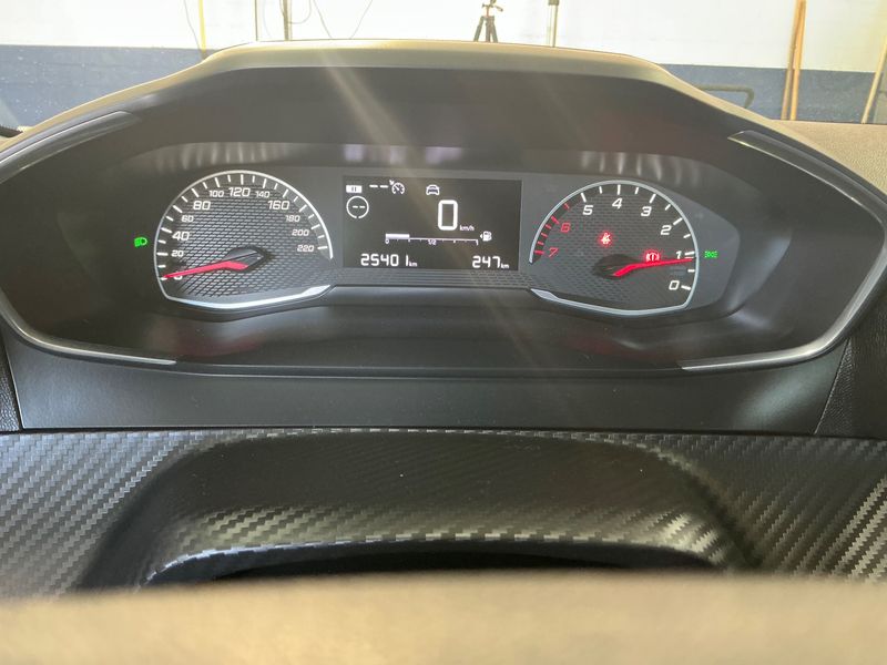 Peugeot 208 1.5 Blue-HDi Like 2022 – снимка 19