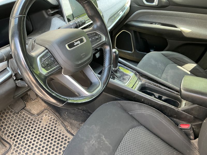 Jeep Compass 1.5 GSE T4 e-Hybrid Night Eagle FWD 2022 – снимка 34