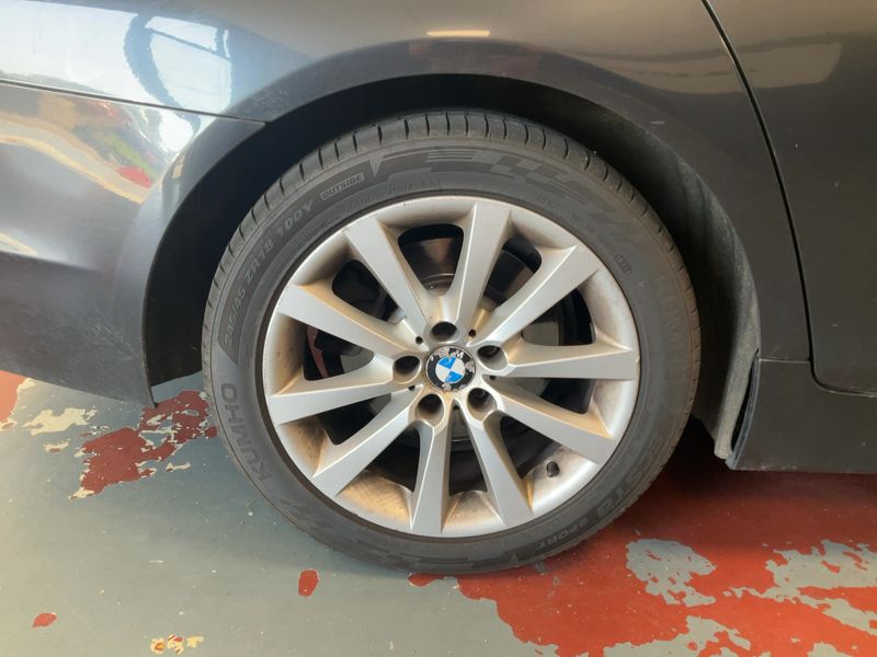 BMW 5er 520d Luxe 2011 – снимка 20