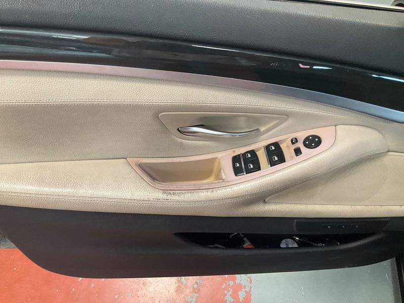 BMW 5er 520d Luxe 2011 – снимка 25