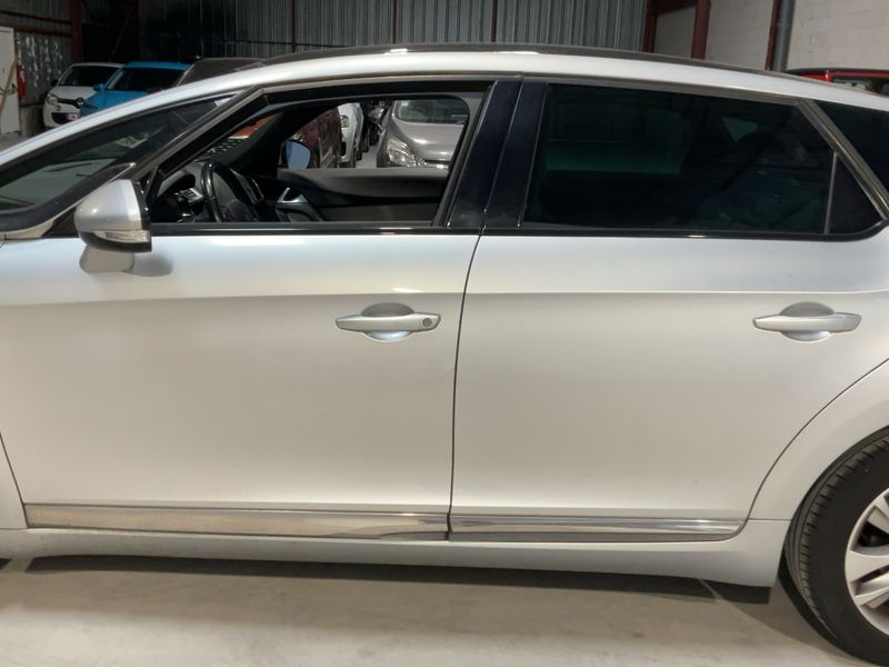 Citroen DS5 1.6 Blue-HDi SoChic 2013 – снимка 4