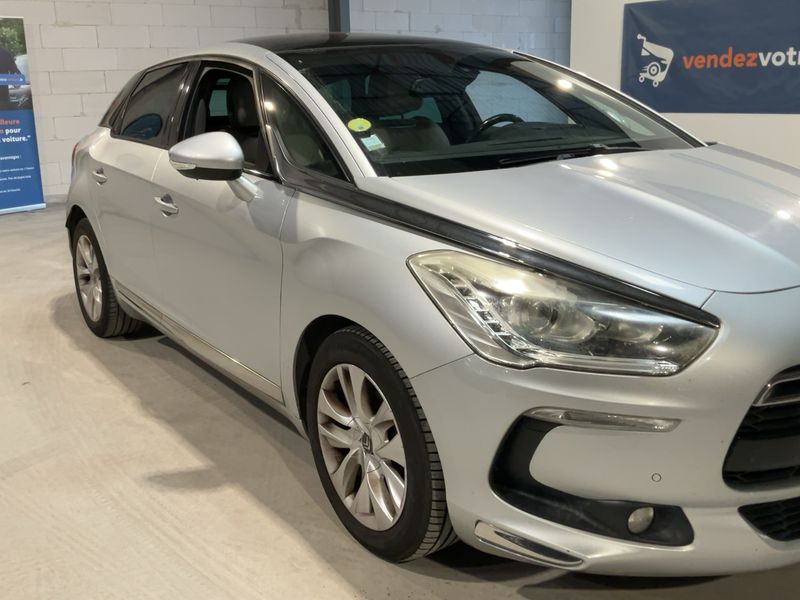 Citroen DS5 1.6 Blue-HDi SoChic 2013 – снимка 12