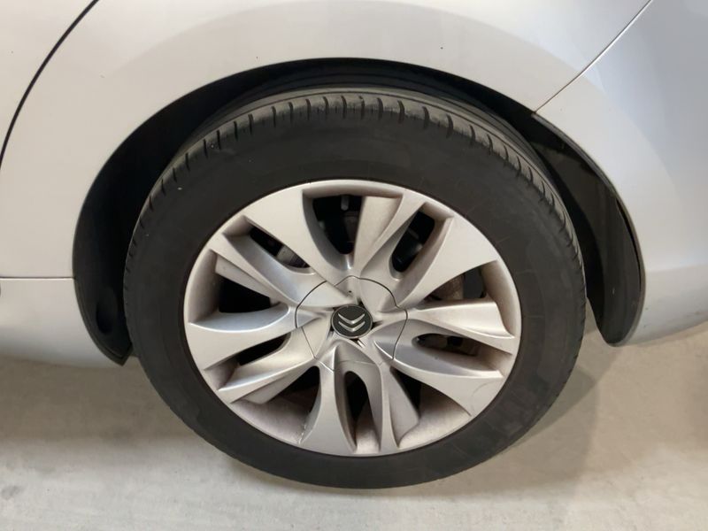 Citroen DS5 1.6 Blue-HDi SoChic 2013 – снимка 5