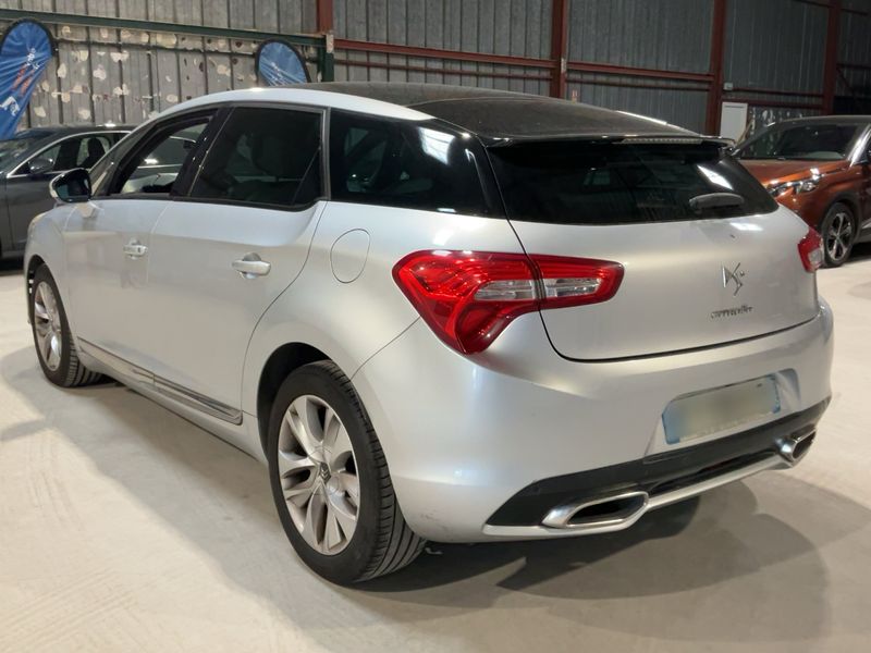 Citroen DS5 1.6 Blue-HDi SoChic 2013 – снимка 6