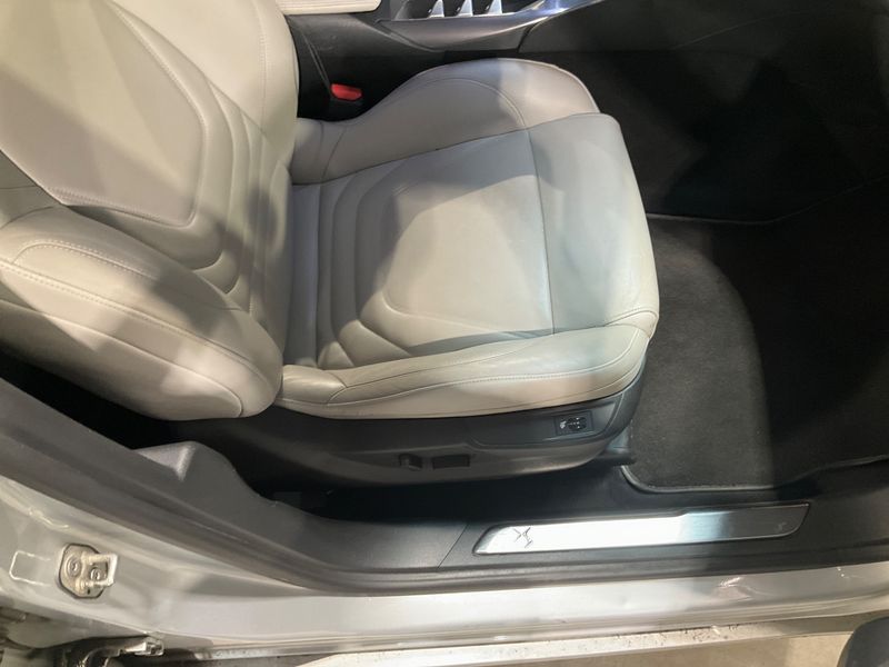 Citroen DS5 1.6 Blue-HDi SoChic 2013 – снимка 43