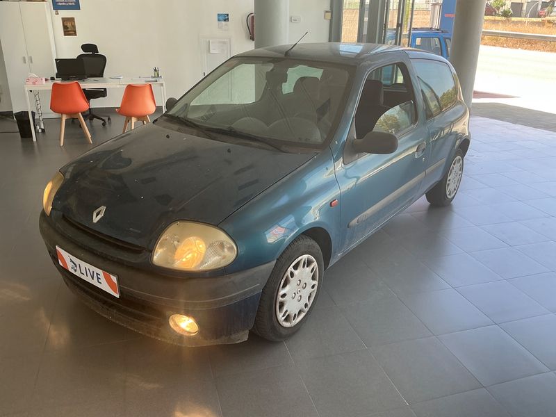 Renault Clio 1.2 Alizé 2001 – снимка 1