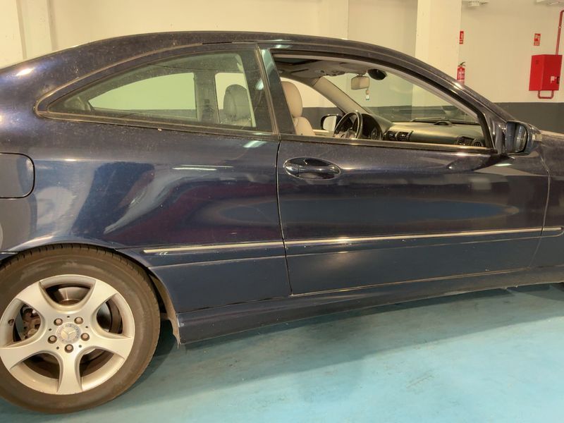 Mercedes-Benz CLC-Klasse CLC 220 CDI 2009 – снимка 10