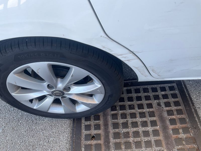 Opel Corsa 1.4 LPG Selective 2018 – снимка 22