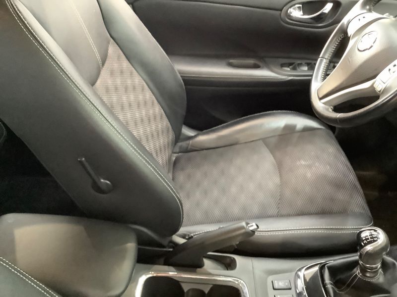 Nissan Pulsar 1.6 Turbo N-Connecta 2016 – снимка 25