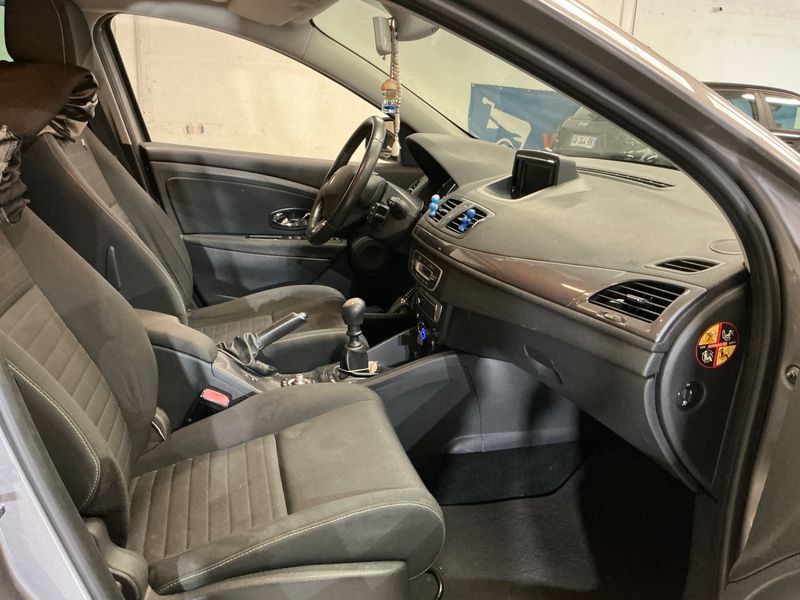 Renault Megane 1.2 Limited 2014 – снимка 3