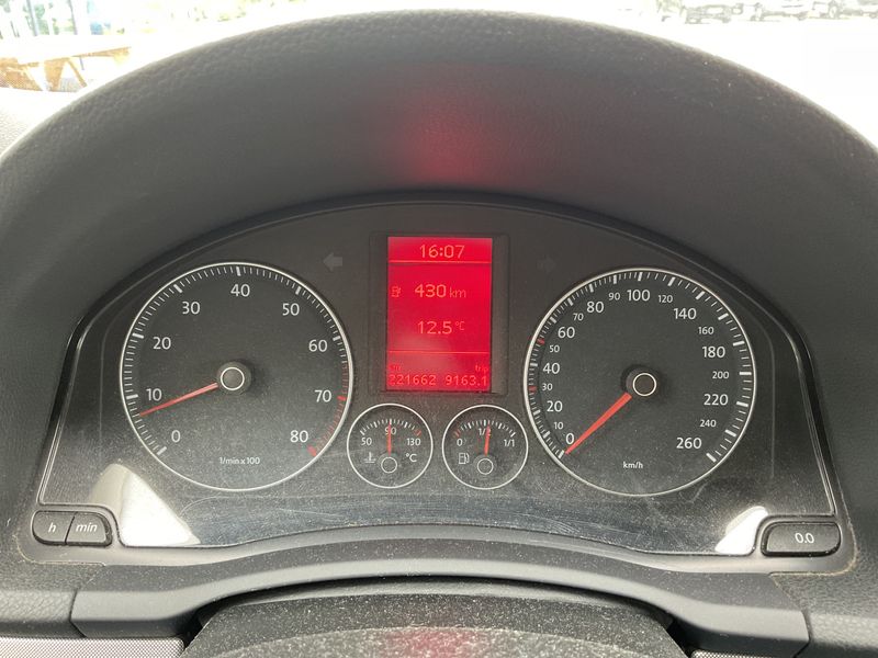 Volkswagen Jetta 1.6 FSI Comfortline 2007 – снимка 4