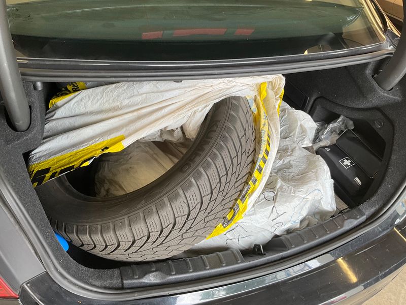 BMW 3er 318d 2014 – снимка 21