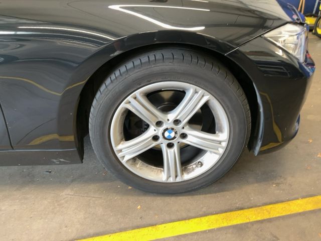 BMW 3er 318d 2014 – снимка 19