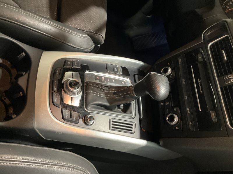 Audi Q5 3.0 V6 TDI quattro 2015 – снимка 43
