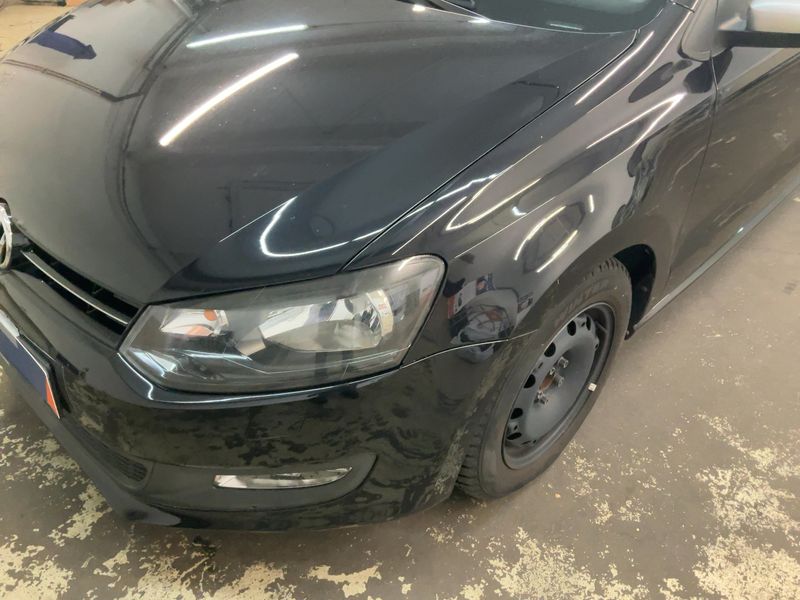 Volkswagen Polo 1.2 TSI Black Edition 2013 – снимка 2