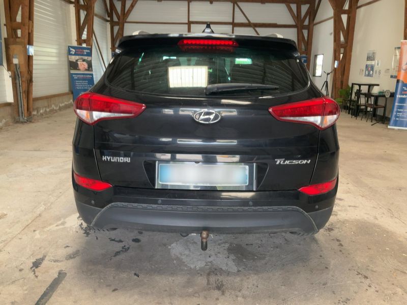 Hyundai Tucson 1.7 CRDi Tecno BlueDrive 2WD 2016 – снимка 7