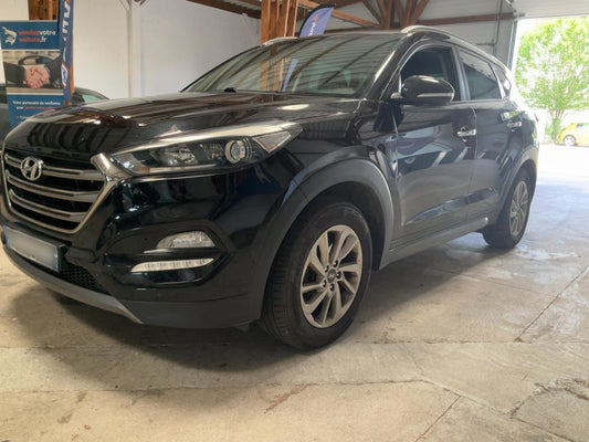 Hyundai Tucson 1.7 CRDi Tecno BlueDrive 2WD 2016 – снимка 2