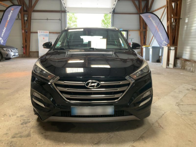 Hyundai Tucson 1.7 CRDi Tecno BlueDrive 2WD 2016 – снимка 14