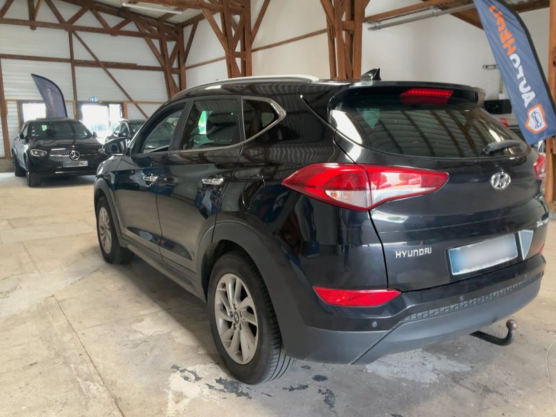 Hyundai Tucson 1.7 CRDi Tecno BlueDrive 2WD 2016 – снимка 6