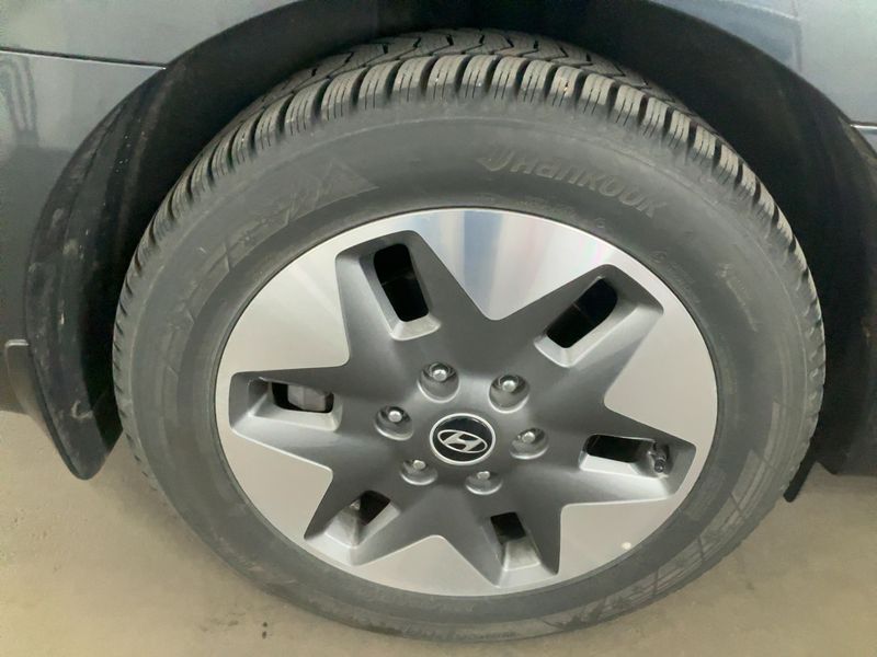Hyundai Staria 2.2 CRDi Signature 4WD 2023 – снимка 9