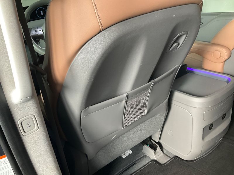 Hyundai Staria 2.2 CRDi Signature 4WD 2023 – снимка 26