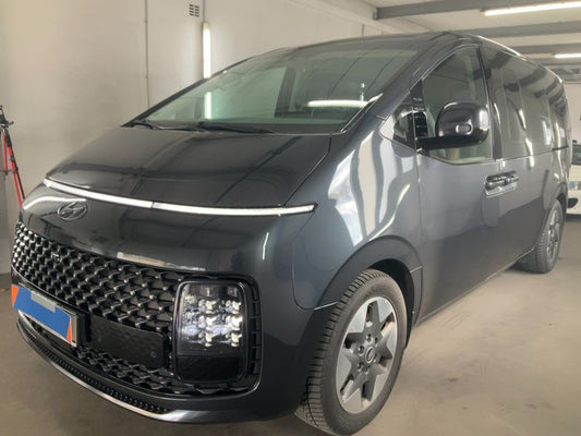 Hyundai Staria 2.2 CRDi Signature 4WD 2023 – снимка 1