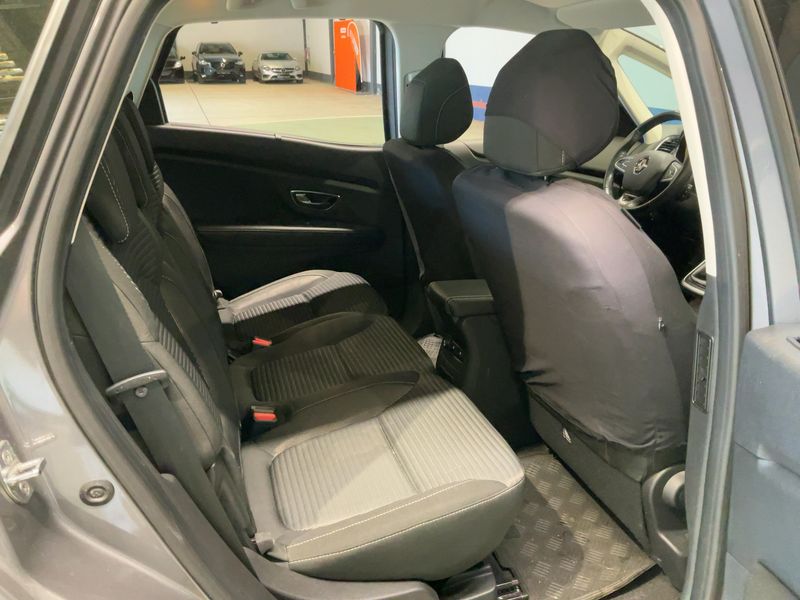 Renault Scenic 1.2 TCe Energy Experience 2017 – снимка 19