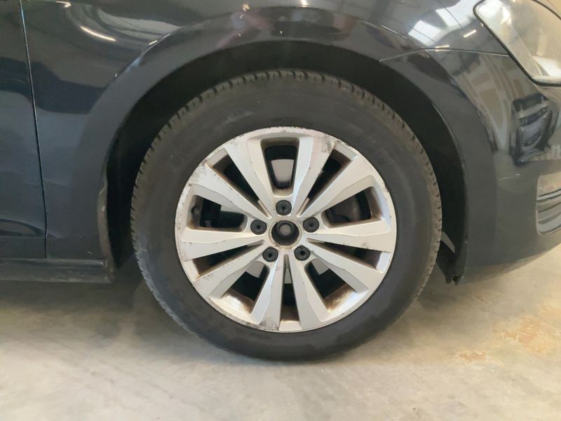 Volkswagen Golf VII 1.6 TDI Comfortline BlueMotion Tech 2013 – снимка 11