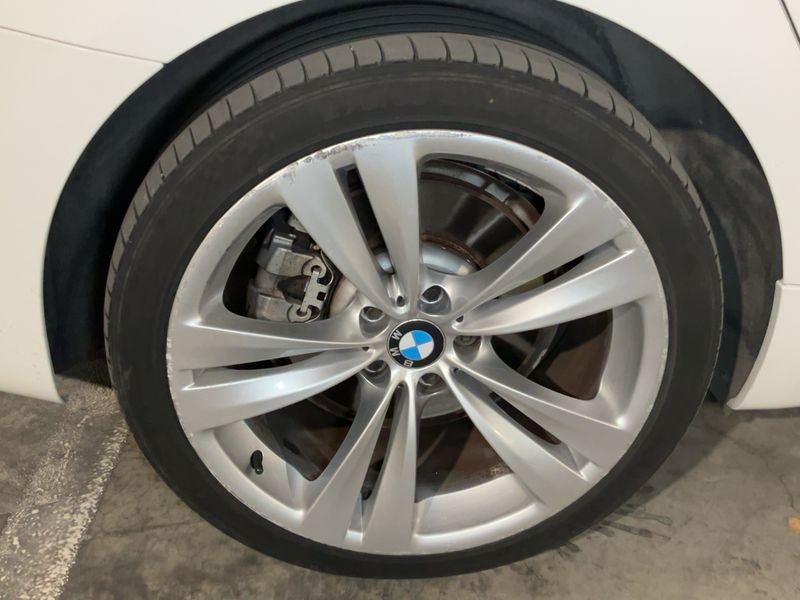 BMW 5er 530d GT 2011 – снимка 18