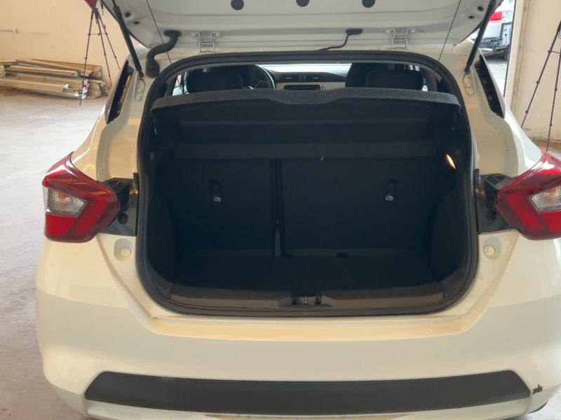 Nissan Micra 1.5 dCi Acenta 2019 – снимка 15