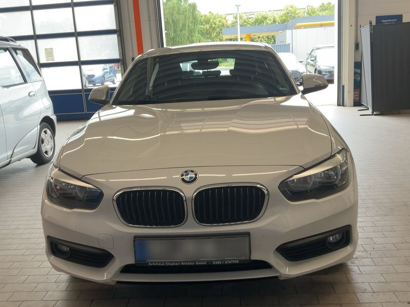 BMW 1er 116d Advantage 2015 – снимка 14