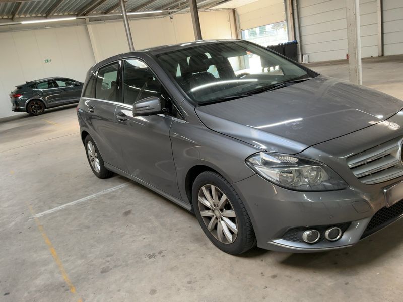 Mercedes-Benz B-Klasse B 200 CDI Standard 2012 – снимка 12