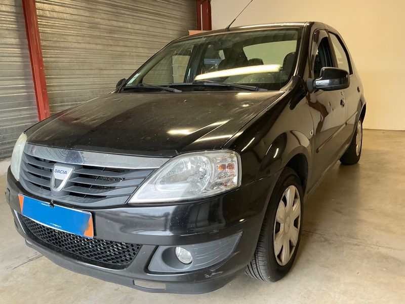 Dacia Logan 1.5 dCi Black Line 2 2012 – снимка 1