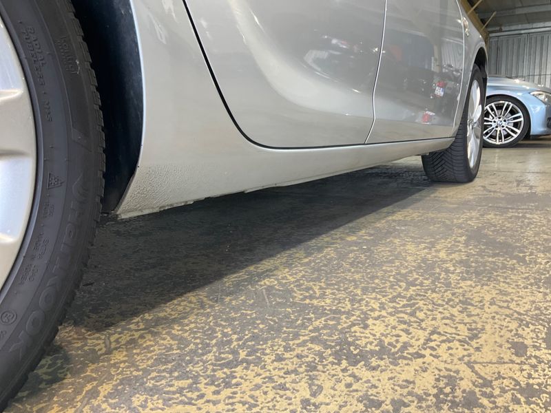 Opel Astra 2.0 CDTI Active 2013 – снимка на щета