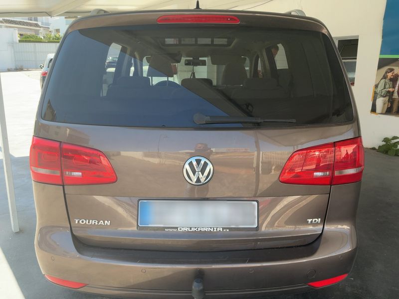 Volkswagen Touran 1.6 TDI Design Edition 2011 – снимка 7