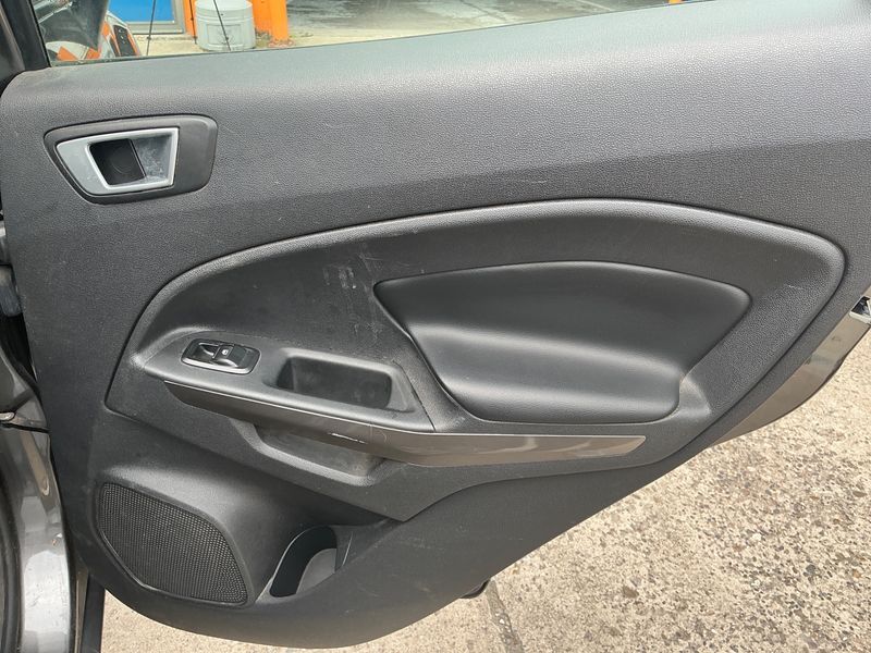 Ford EcoSport 1.0 EcoBoost Cool&Connect 2020 – снимка 32