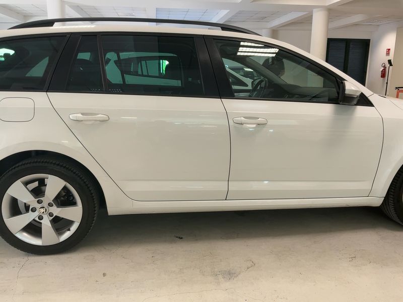Skoda Octavia 2.0 TDI Elegance 2014 – снимка 10
