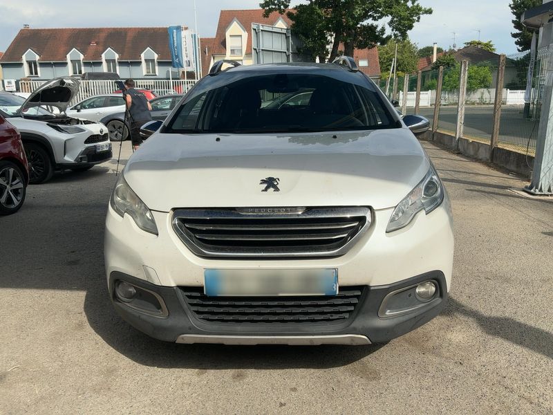 Peugeot 2008 1.6 Blue-HDi Allure 2016 – снимка 14