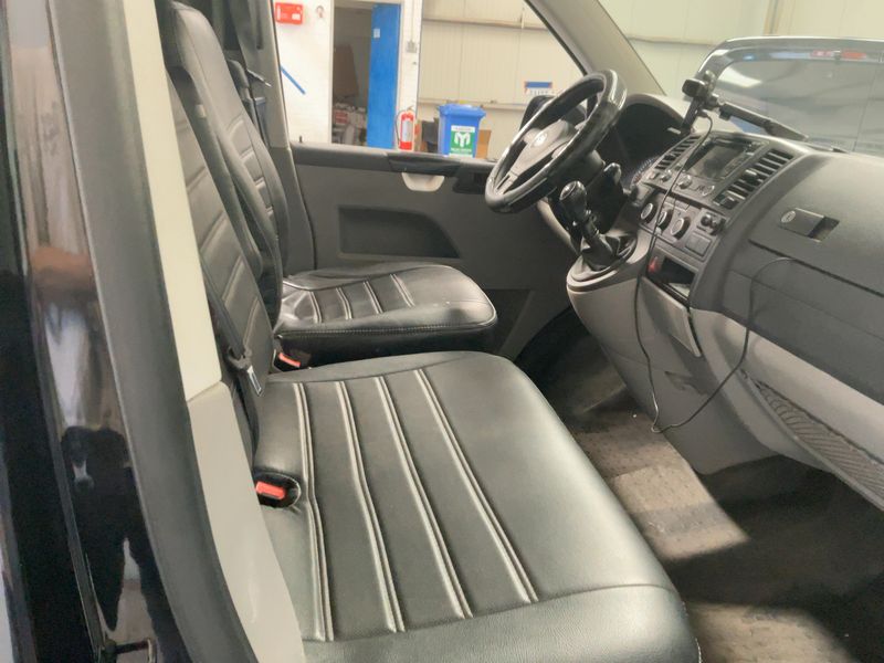 Volkswagen T5 Transporter 2.0 TDI Kasten 2015 – снимка 16