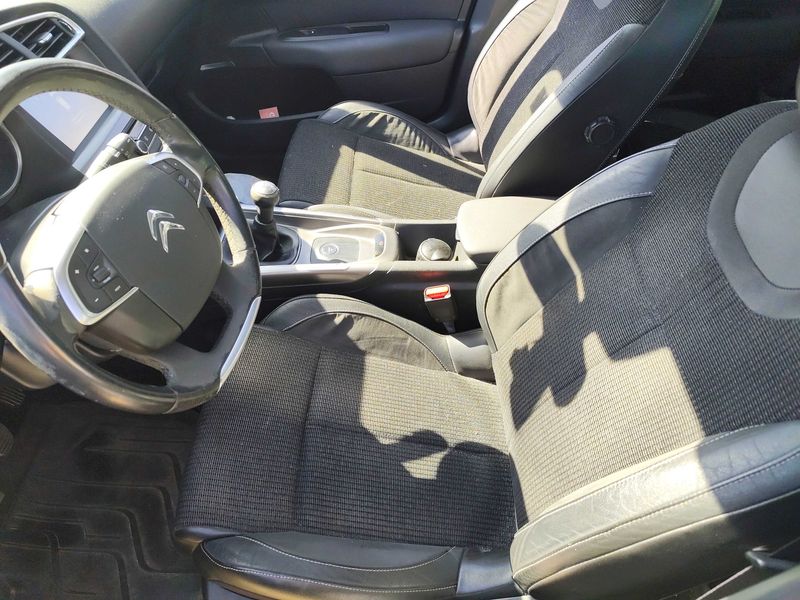 Citroen C4 1.6 Blue-HDi Shine 2017 – снимка 19