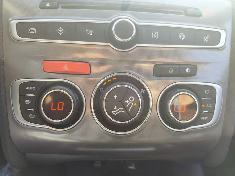 Citroen C4 1.6 Blue-HDi Shine 2017 – снимка 24