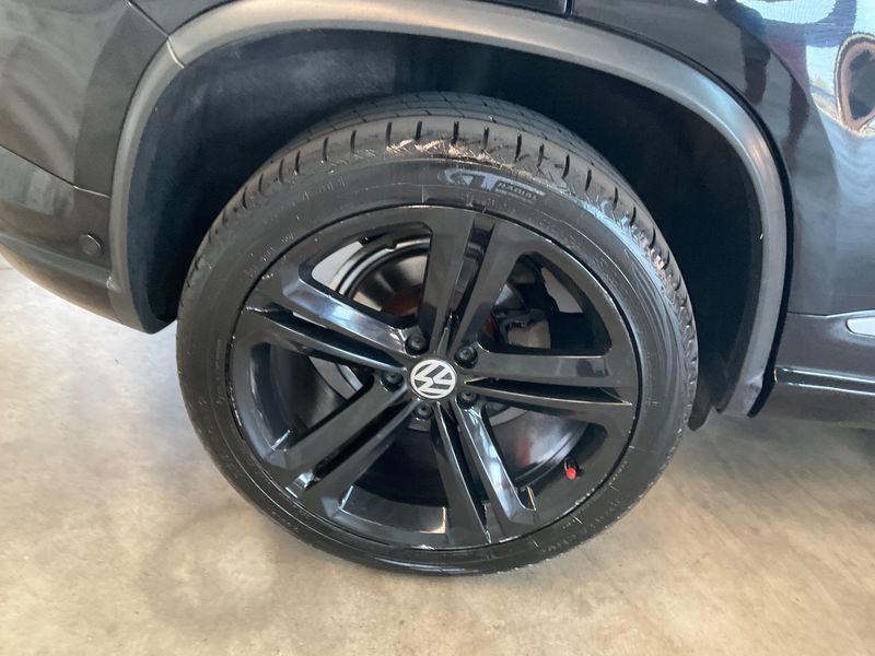 Volkswagen Tiguan 2.0 TDI R-Line 4Motion BlueMotion Tech 2014 – снимка 9