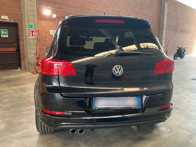 Volkswagen Tiguan 2.0 TDI R-Line 4Motion BlueMotion Tech 2014 – снимка 7