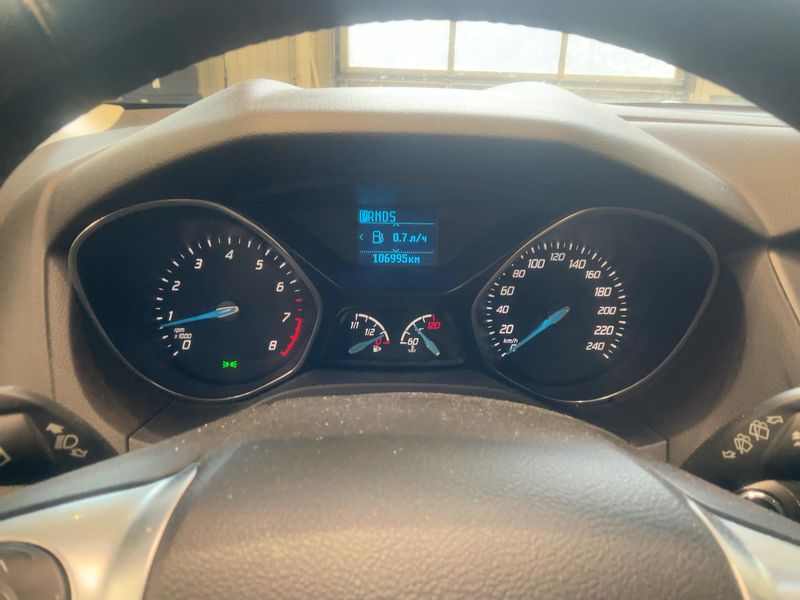 Ford Focus 1.6 Ti-VCT Titanium 2015 – снимка 19