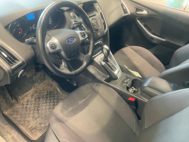Ford Focus 1.6 Ti-VCT Titanium 2015 – снимка 18