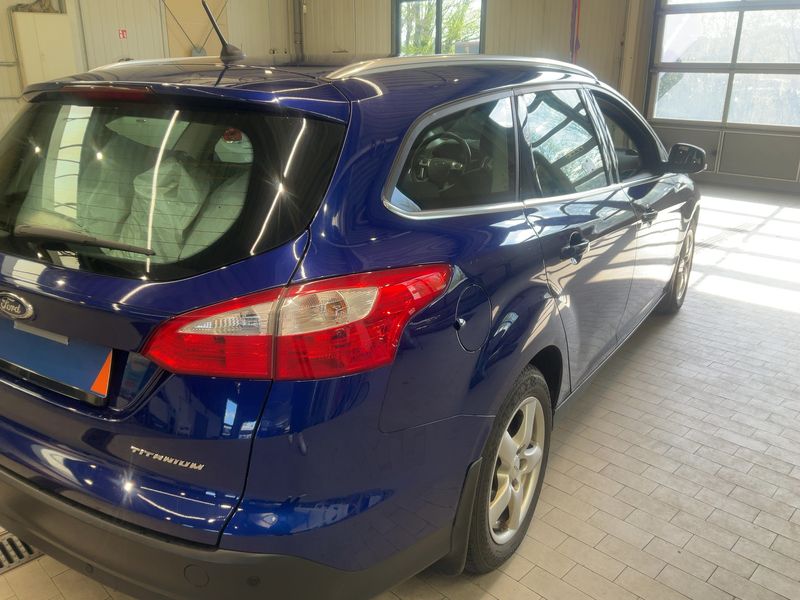 Ford Focus 1.6 Ti-VCT Titanium 2015 – снимка 8