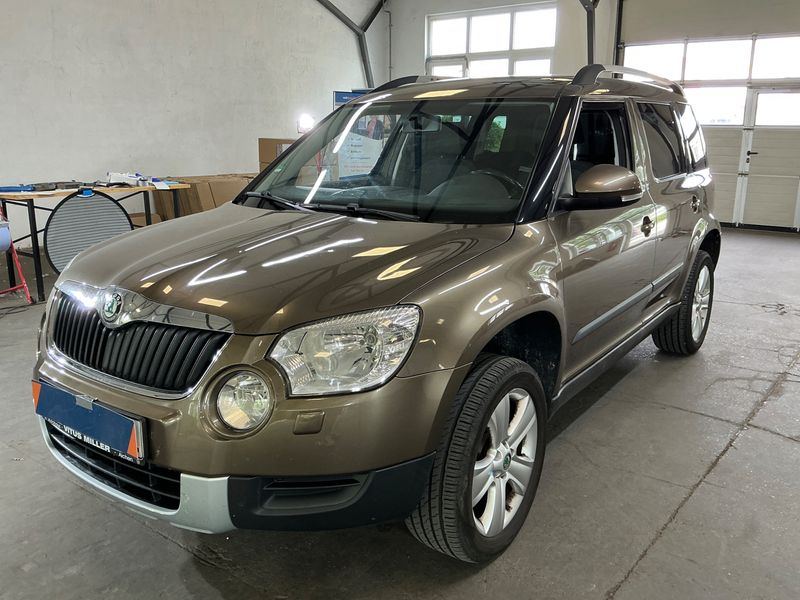 Skoda Yeti 1.2 TSI Ambition 2010 – снимка 1