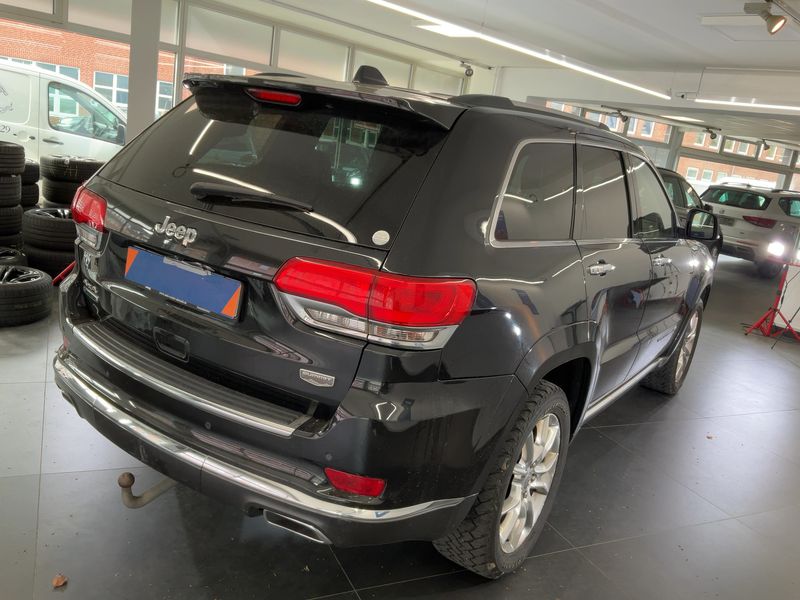 Jeep Grand Cherokee 3.0 CRD Summit 2016 – снимка 8